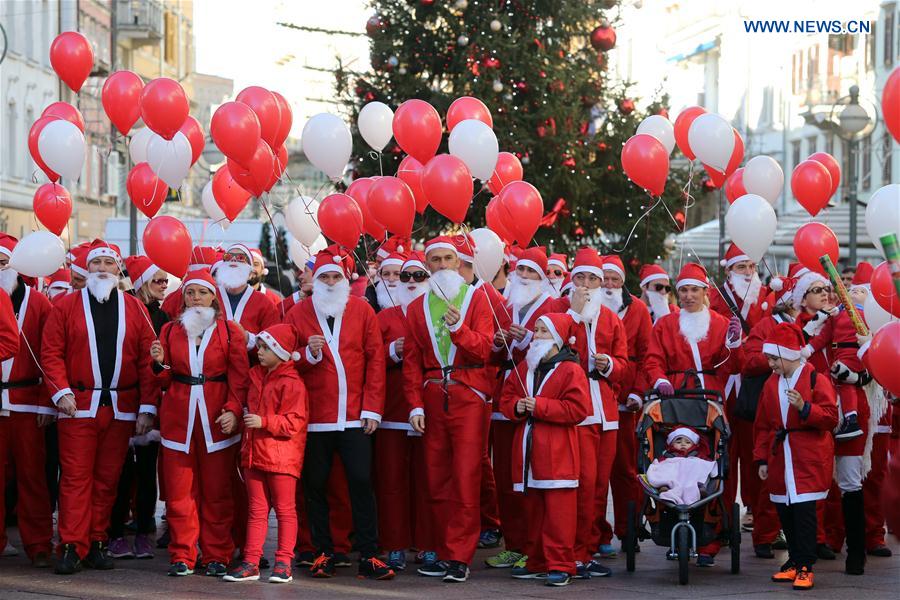 CROATIA-REJEKA-SANTA CLAUS RACE