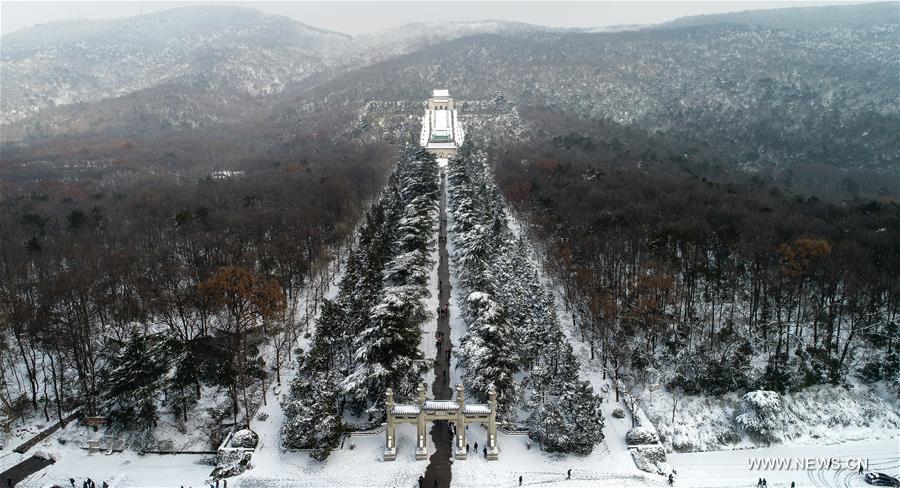 CHINA-NANJING-SNOWFALL (CN)