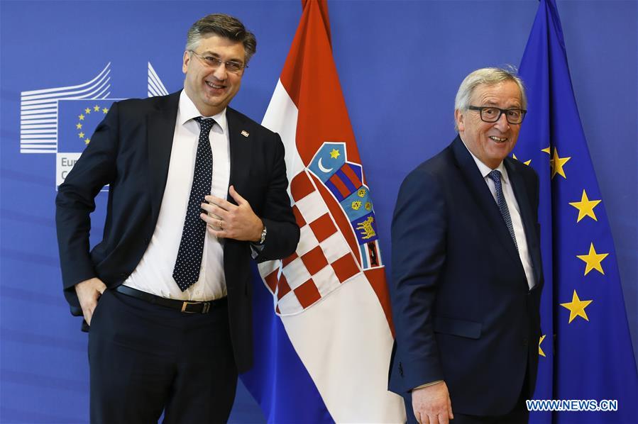 BELGIUM-BRUSSELS-EU-CROATIA-JUNCKER-PLENKOVIC