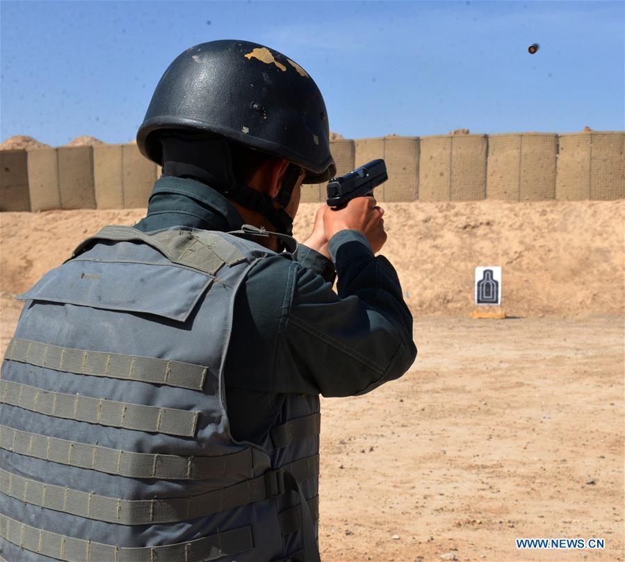 AFGHANISTAN-KANDAHAR-POLICEMEN-MILITARY TRAINING