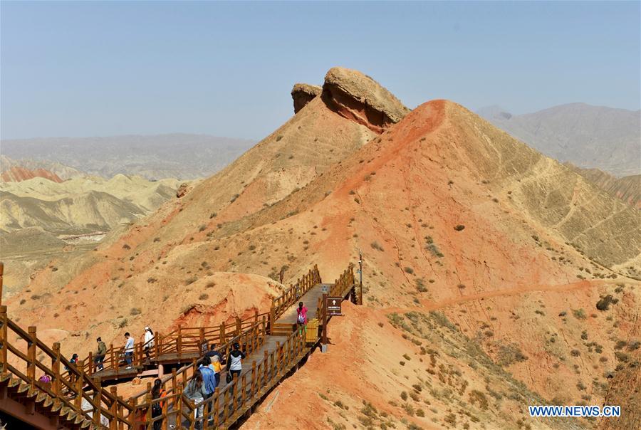 CHINA-GANSU-DANXIA NATIONAL GEOPARK-TOURISM (CN)