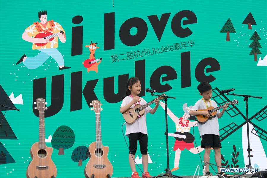 CHINA-HANGZHOU-UKULELE CARNIVAL (CN)