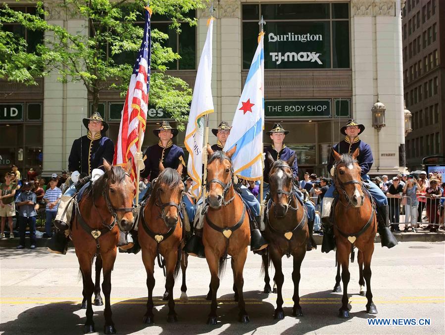 U.S.-CHICAGO-MEMORIAL DAY-PARADE