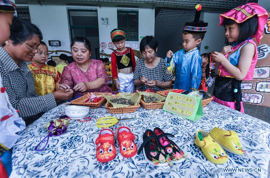 CHINA-ZHEJIANG-DRAGON BOAT FESTIVAL-CELEBRATIONS (CN)