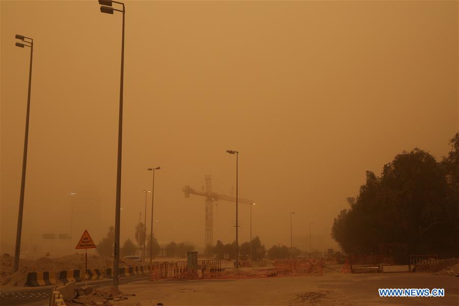 KUWAIT-KUWAIT CITY-SANDSTORM