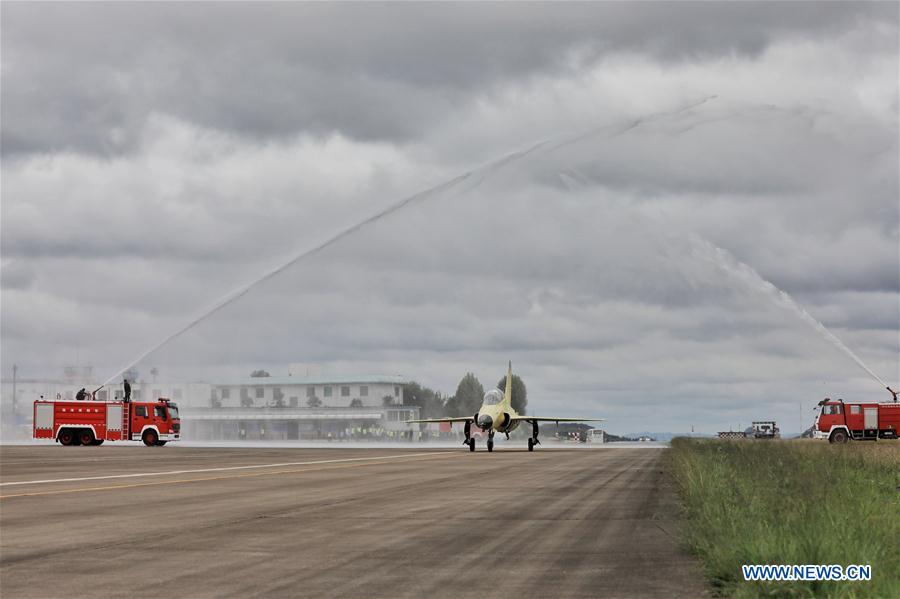 CHINA-GUIZHOU-FTC-2000G-MAIDEN FLIGHT (CN)