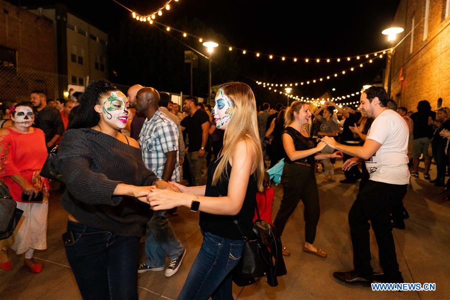 U.S.-LOS ANGELES-DAY OF THE DEAD-DANCE