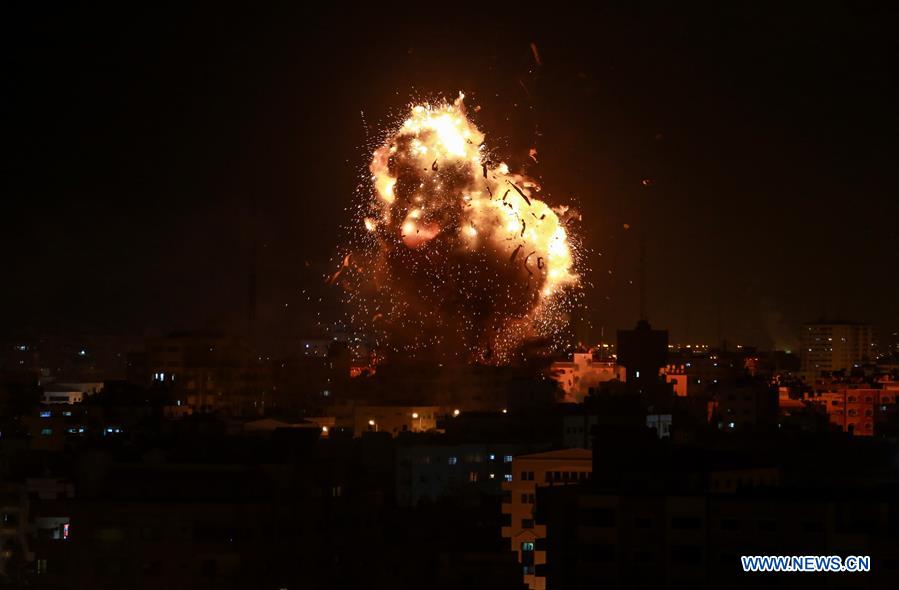 MIDEAST-GAZA-AIRSTRIKE