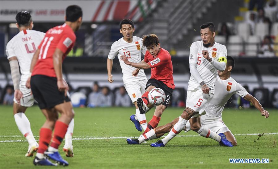 (SP)UAE-ABU DHABI-FOOTBALL-ASIAN CUP-CHN VS KOR