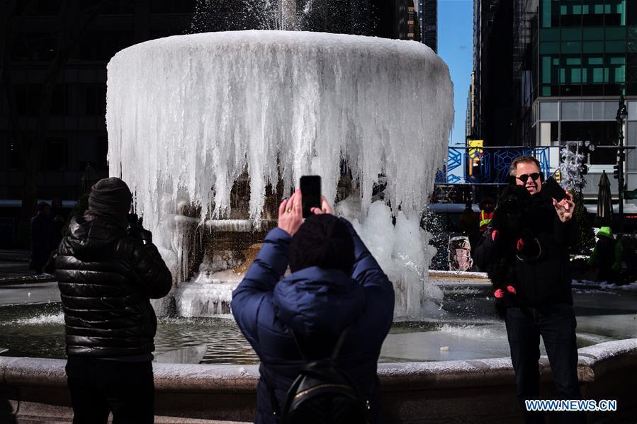 U.S.-NEW YORK-FREEZING WEATHER