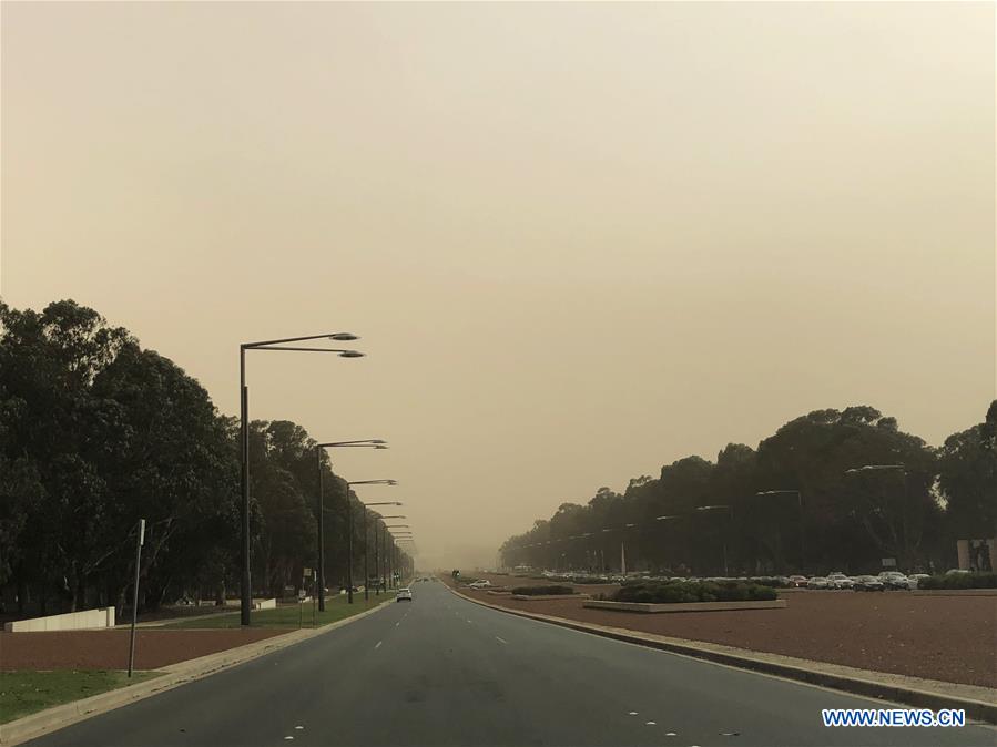 AUSTRALIA-CANBERRA-DUST