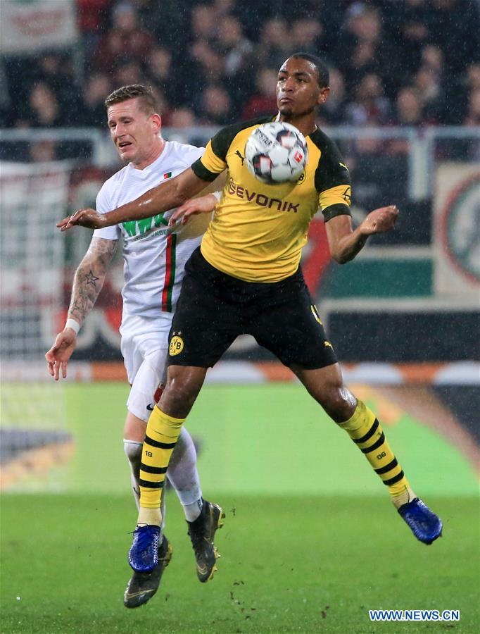 (SP)GERMANY-AUGSBURG-SOCCER-BUNDESLIGA-AUGSBURG VS DORTMUND