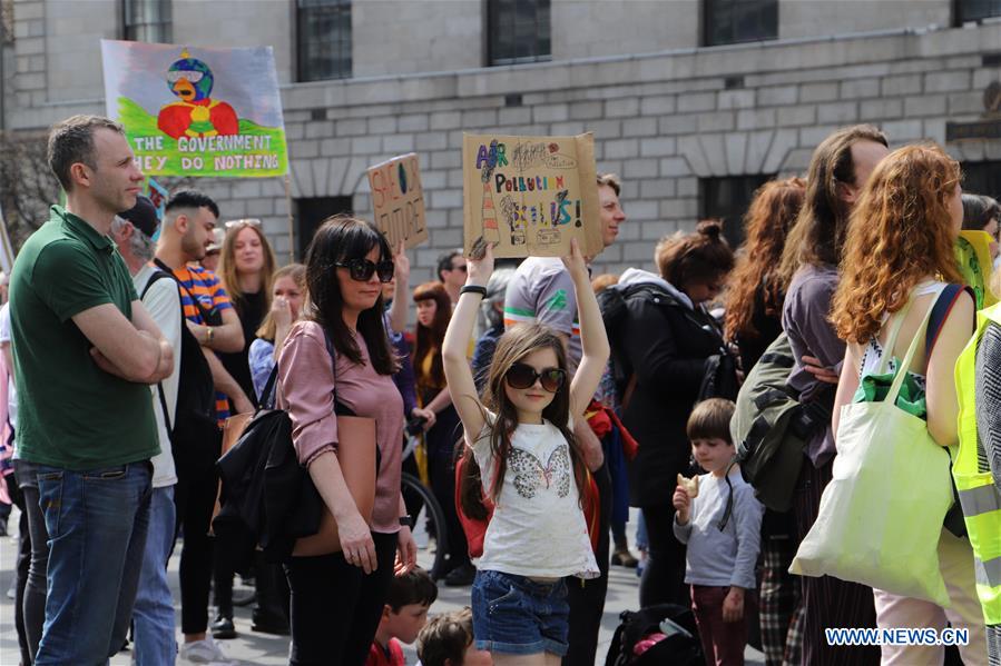 IRELAND-DUBLIN-CLIMATE CHANGE-PROTEST