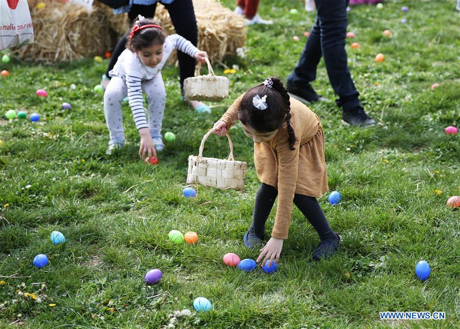 FRANCE-PARIS-EASTER-CELEBRATION