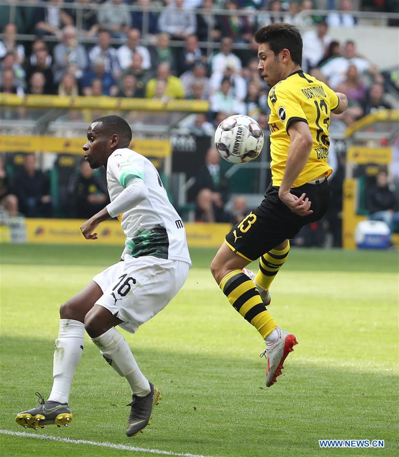 (SP)GERMANY-DORTMUND-SOCCER-BUNDESLIGA-DORTMUND VS MONCHENGLADBACH