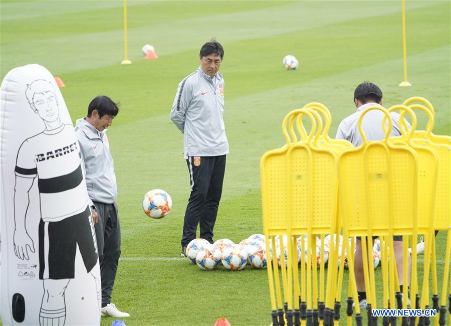 (SP)FRANCE-LE HAVRE-2019 FIFA WOMEN'S WORLD CUP-ROUND OF 16-CHINA-TRAINING SESSION