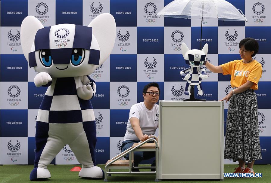 (SP)JAPAN-TOKYO-OLYMPIC-MASCOT ROBOTS