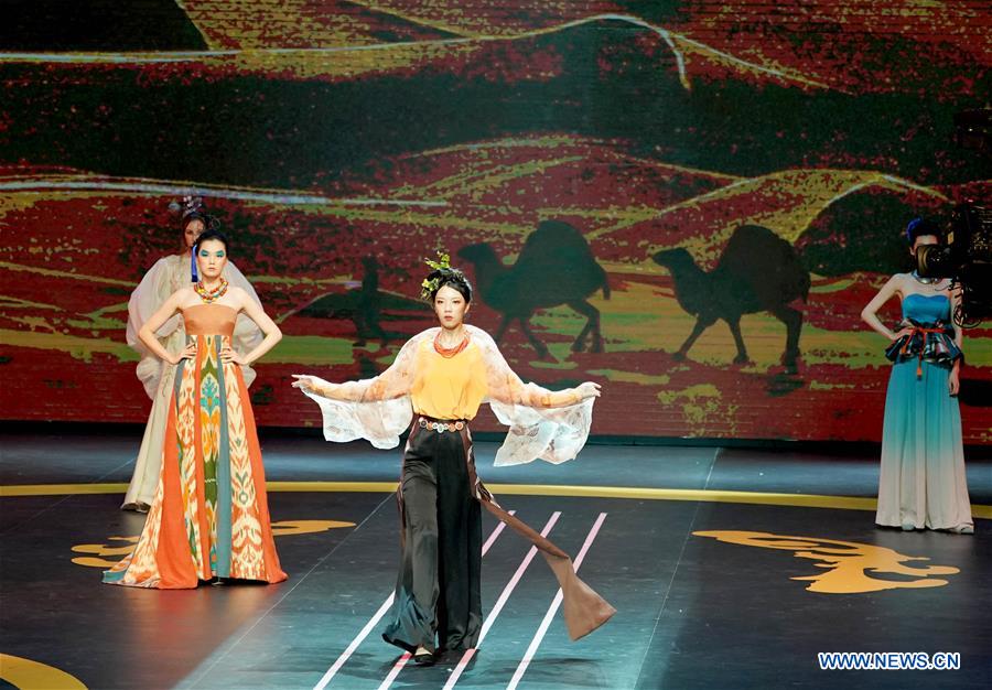 CHINA-GANSU-DUNHUANG-PERFORMANCE (CN)