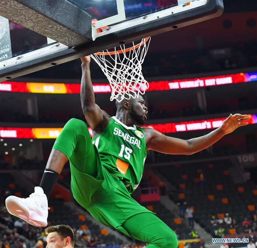 (SP)CHINA-DONGGUAN-BASKETBALL-FIBA WORLD CUP-GROUP H-AUSTRALIA VS SENEGAL (CN)