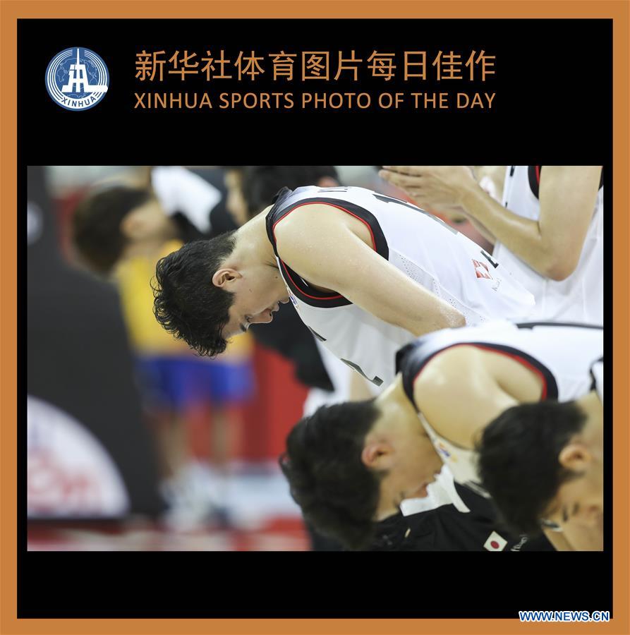 (SP)XINHUA SPORTS PHOTO OF THE DAY