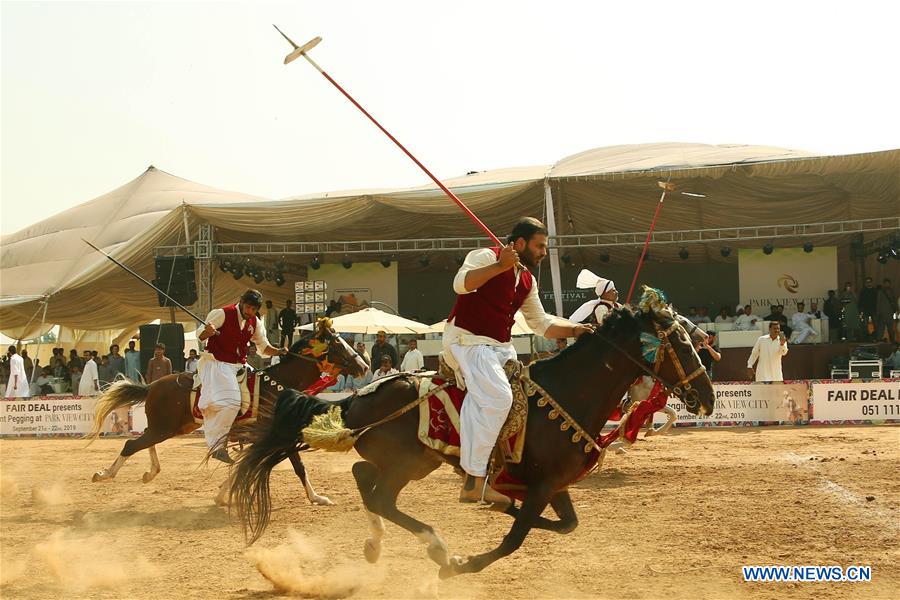 PAKISTAN-ISLAMABAD-TENT PEGGING COMPETITION