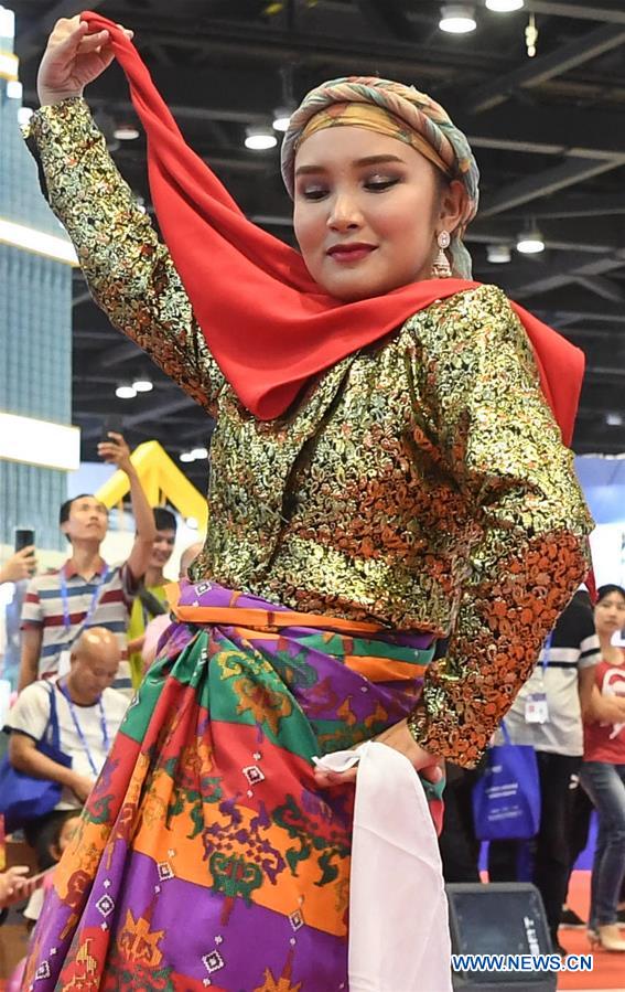 CHINA-NANNING-ASEAN-EXPO-COSTUMES (CN)