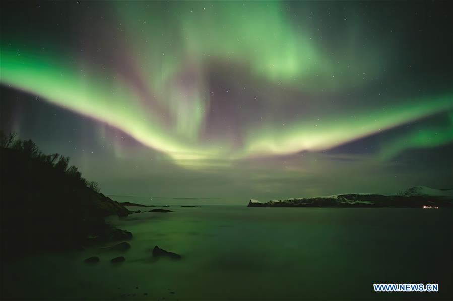 NORWAY-TROMSO-AURORA BOREALIS