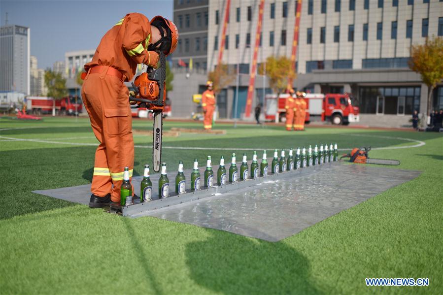 CHINA-HEBEI-HENGSHUI-FIREFIGHTER-DRILL (CN)