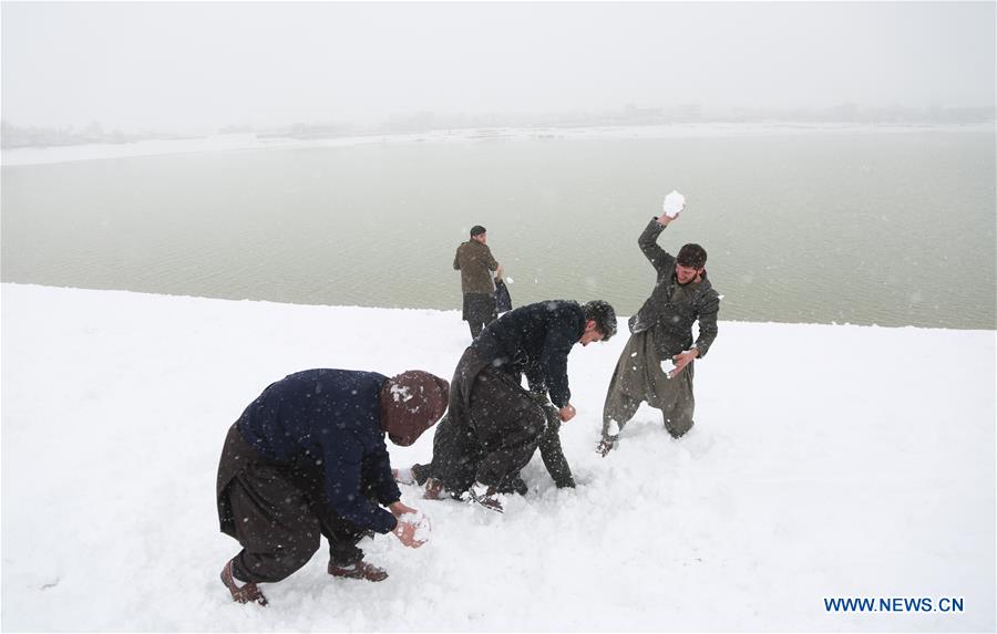 AFGHANISTAN-KABUL-SNOW-WINTER