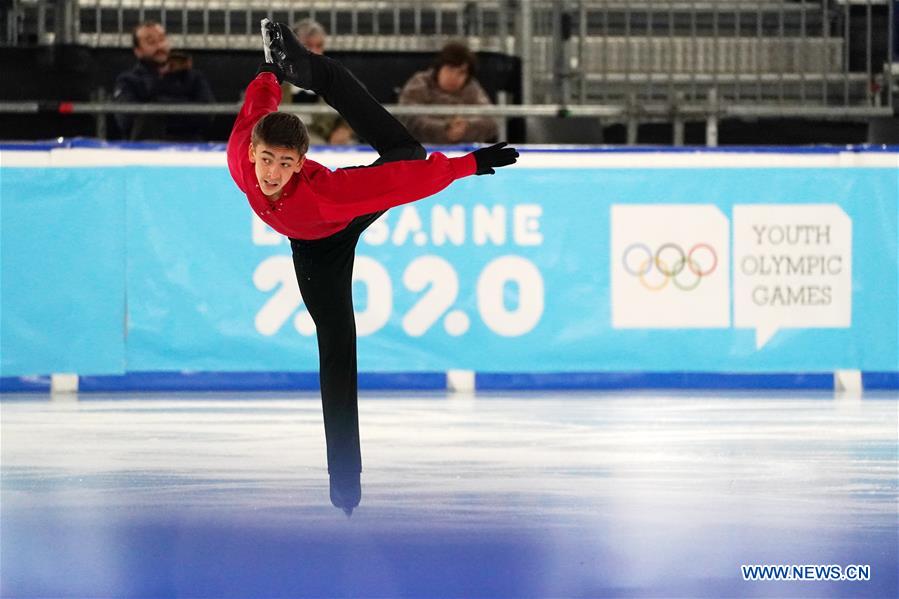 (SP)SWITZERLAND-LAUSANNE-WINTER YOG-FIGURE SKATING- MIXED NOC TEAM