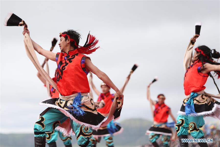 CHINA-GANSU-MAQU-HORSE RACING FESTIVAL-OPENING (CN)