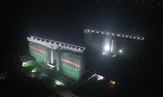 Swivel railway bridge of Beijing-Xiongan intercity high-speed railway rotated to targeted position