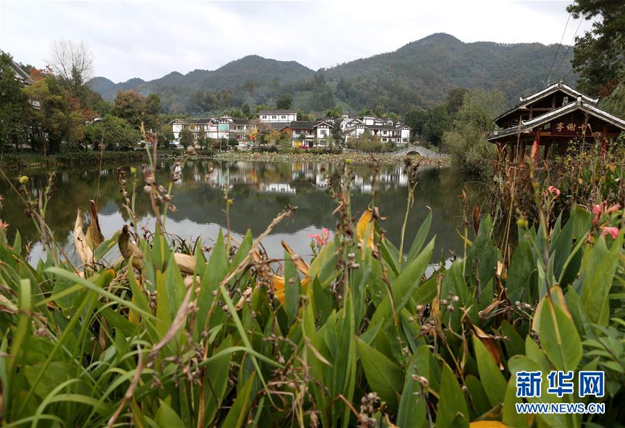 （四中全会精神在基层·图文互动）（1）乌江清，贵州兴——贵州第一大河乌江治污记